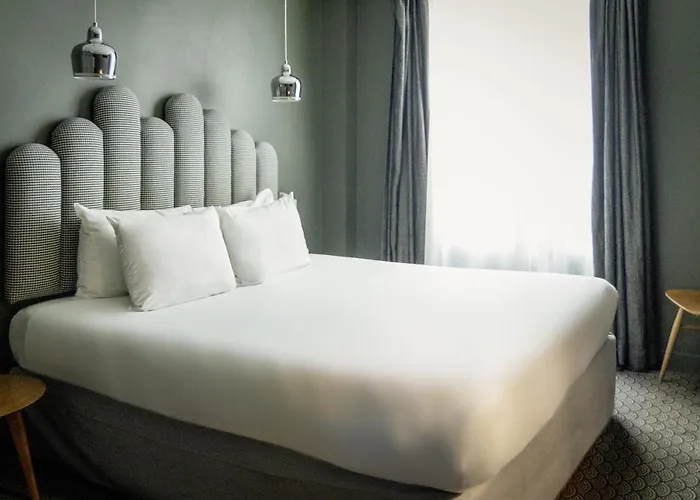 Hotel Paradis Parijs